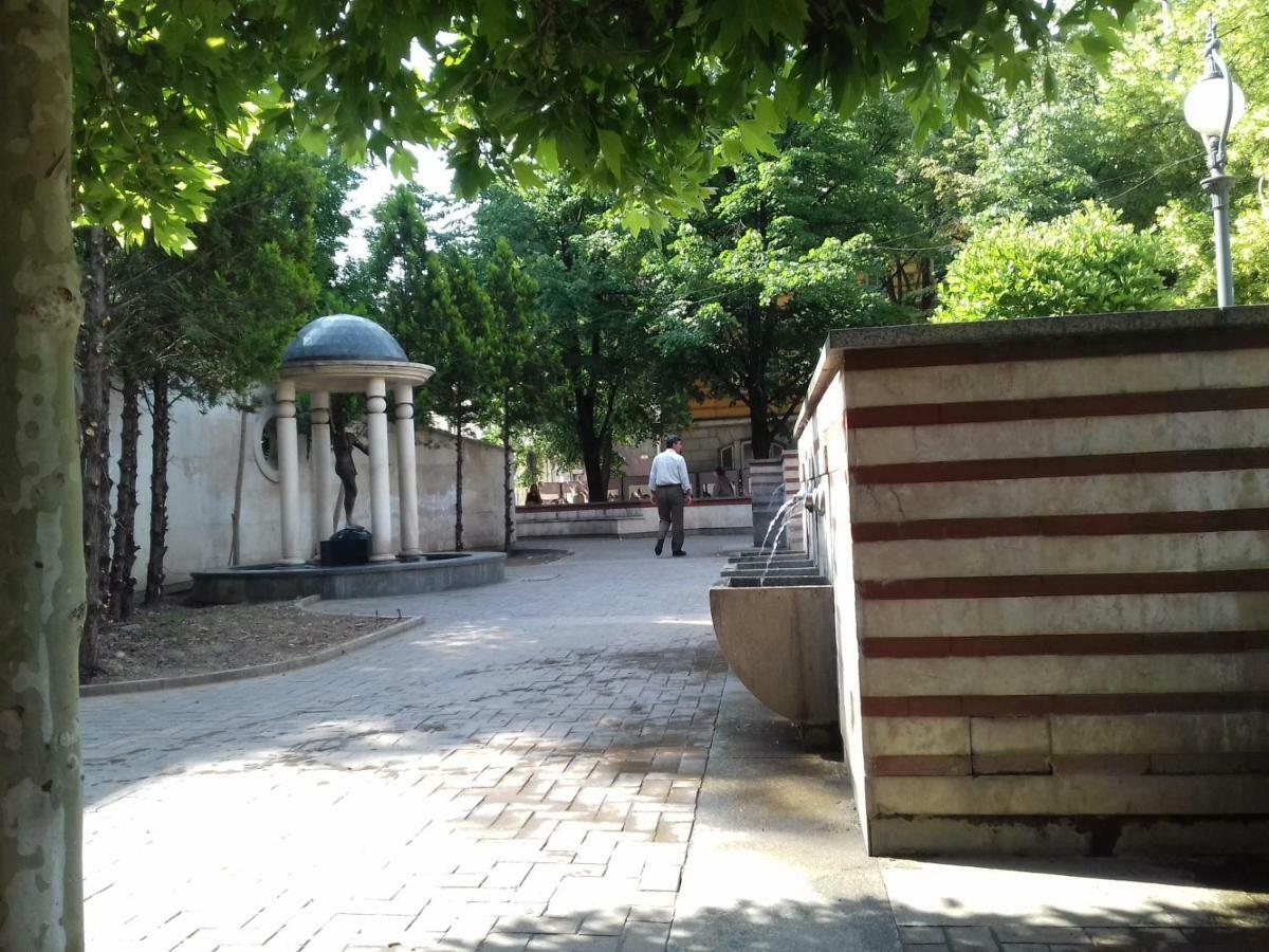 Serdika Round Tower Apartments Sofia Zewnętrze zdjęcie